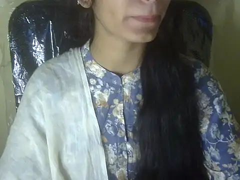 Snapshot of Shezi_N chatting on 10/23/25, 02:38 Shezi N online show from 10/23/25, 02:38