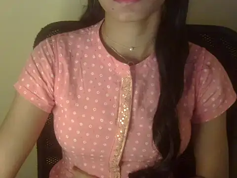 Snapshot of Shezi_N chatting on 01/10/26, 05:53 Shezi N online show from 01/10/26, 05:53