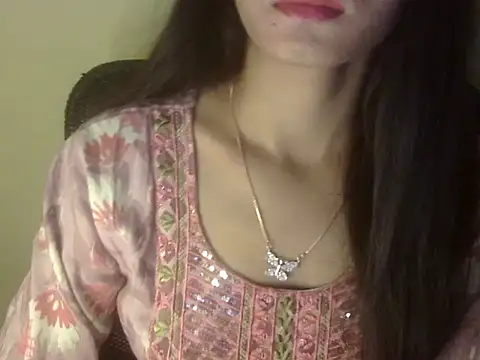 Snapshot of Shezi_N chatting on 01/11/26, 02:16 Shezi N online show from 01/11/26, 02:16