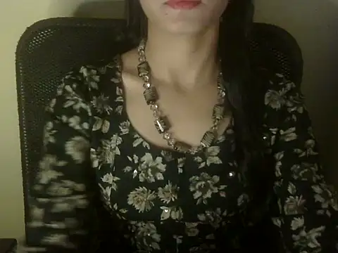 Snapshot of Shezi_N chatting on 01/14/26, 01:39 Shezi N online show from 01/14/26, 01:39