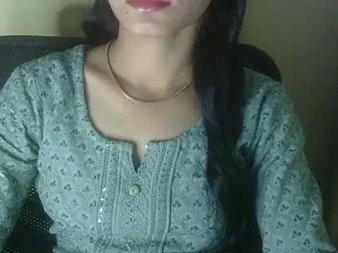 Snapshot of Shezi_N chatting on 01/17/26, 12:04 Shezi N online show from 01/17/26, 12:04