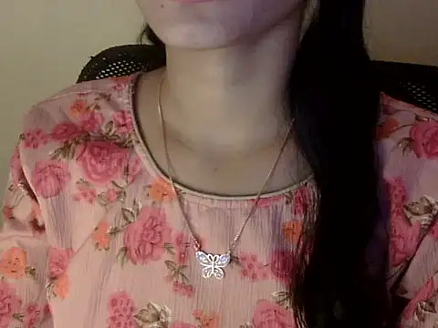 Snapshot of Shezi_N chatting on 02/27/26, 08:58 Shezi N online show from 02/27/26, 08:58