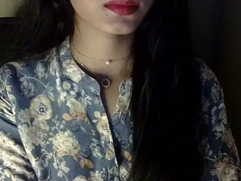 Snapshot of Shezi_N chatting on 02/28/26, 02:40 Shezi N online show from 02/28/26, 02:40