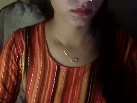 Snapshot of Shezi_N chatting on 03/13/26, 02:34 Shezi N online show from 03/13/26, 02:34