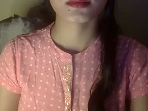 Snapshot of Shezi_N chatting on 03/14/26, 02:33 Shezi N online show from 03/14/26, 02:33