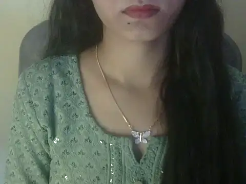 Snapshot of Shezi_N chatting on 04/10/26, 10:20 Shezi N online show from 04/10/26, 10:20