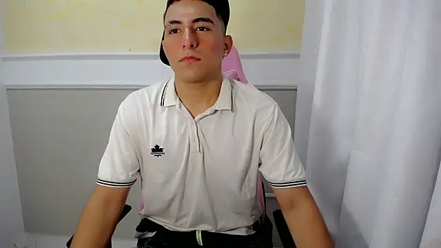 Danny dry online show from 10/21/25, 01:23