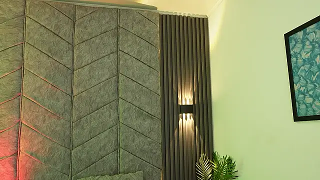 Snapshot of Rynka_ chatting on 02/08/26, 03:54 Rynka online show from 02/08/26, 03:54