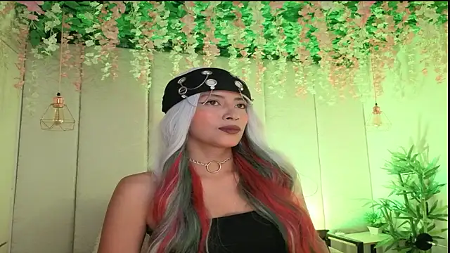 Snapshot of Rynka_ chatting on 03/14/26, 03:56 Rynka online show from 03/14/26, 03:56