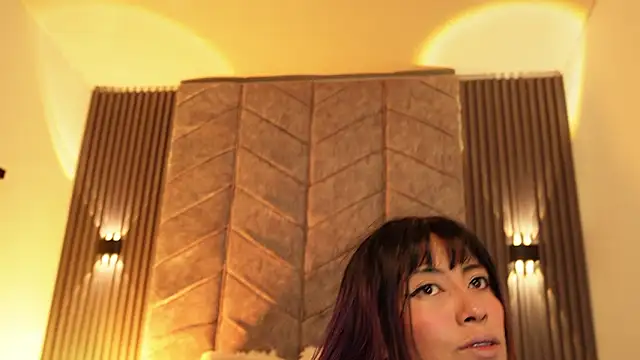 Snapshot of Rynka_ chatting on 03/15/26, 03:56 Rynka online show from 03/15/26, 03:56