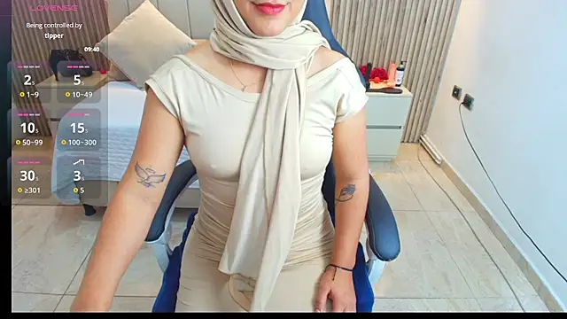 Snapshot of Aziz_daud chatting on 01/08/26, 07:05 Aziz daud online show from 01/08/26, 07:05