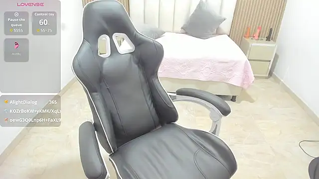 Snapshot of Aziz_daud chatting on 04/04/26, 07:11 Aziz daud online show from 04/04/26, 07:11