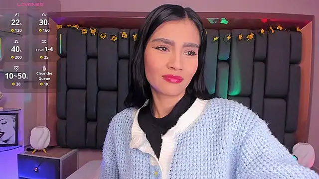 Snapshot of TanyaBello chatting on 12/16/25, 12:10 TanyaBello online show from 12/16/25, 12:10