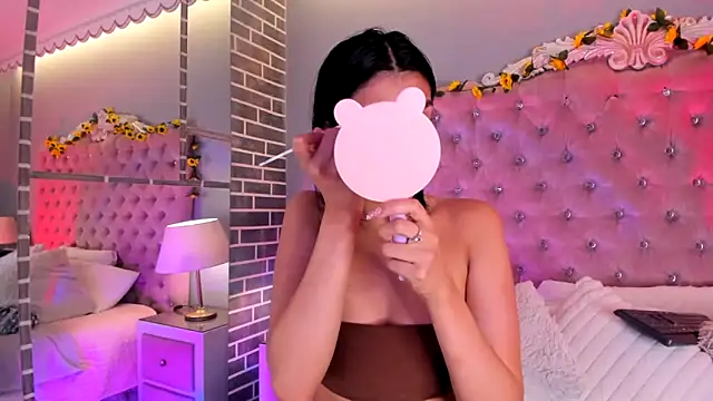TanyaBello online show from 06/03/26, 04:37
