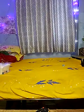 Snapshot of Desi_Maya69 chatting on 03/22/26, 11:24 Desi Maya69 online show from 03/22/26, 11:24