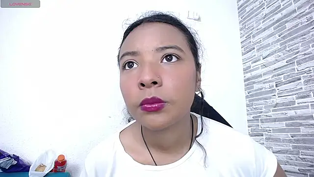 Zoe Rider online show from 11/07/25, 12:38