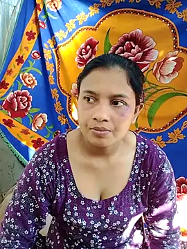 Snapshot of sexylive1100 chatting on 11/27/25, 03:41 sexylive1100 online show from 11/27/25, 03:41