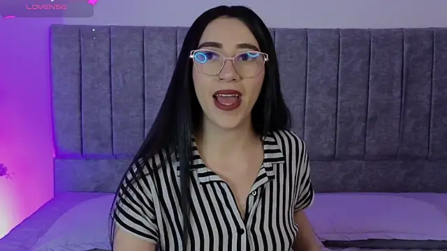 Snapshot of GabbieHill chatting on 11/03/25, 08:10 GabbieHill online show from 11/03/25, 08:10