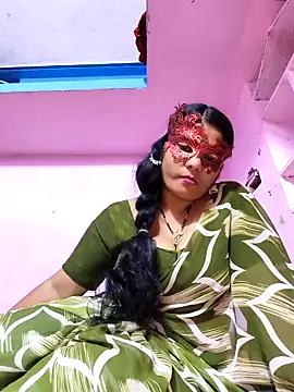 SAIRA-hot online show from 11/05/25, 06:19