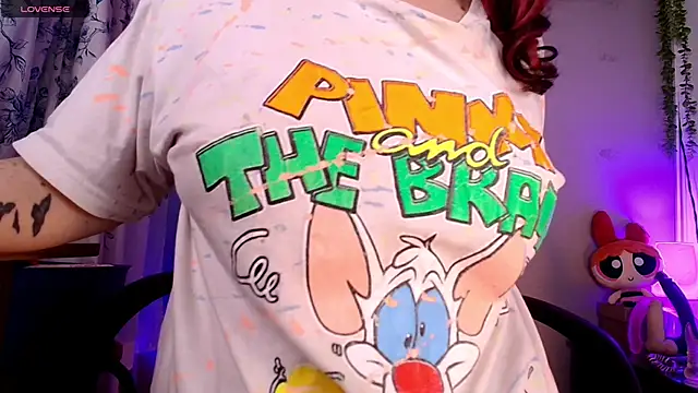 Snapshot of Violetafetish-dirty chatting on 03/29/26, 09:04 Violetafetish-dirty online show from 03/29/26, 09:04