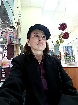 Snapshot of Luna_7777 chatting on 03/21/26, 11:48 Luna 7777 online show from 03/21/26, 11:48