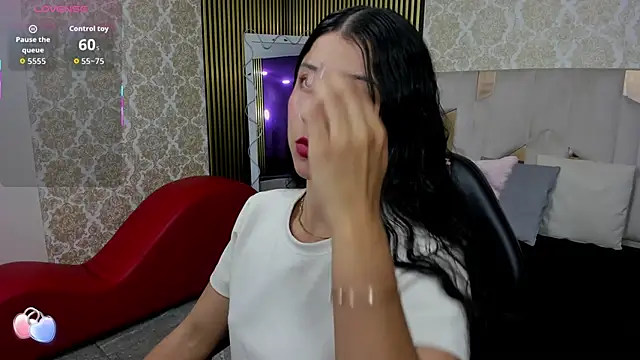 Snapshot of Adisson_Tay chatting on 11/09/25, 08:18 Adisson Tay online show from 11/09/25, 08:18