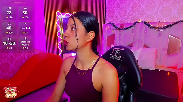 Snapshot of Adisson_Tay chatting on 12/03/25, 11:52 Adisson Tay online show from 12/03/25, 11:52