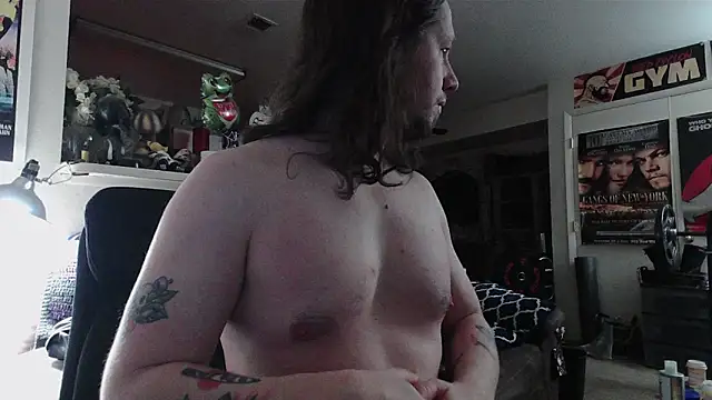 biggerisbetter12 online show from 02/19/26, 11:06