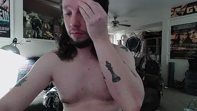 Snapshot of biggerisbetter12 chatting on 03/12/26, 08:48 biggerisbetter12 online show from 03/12/26, 08:48