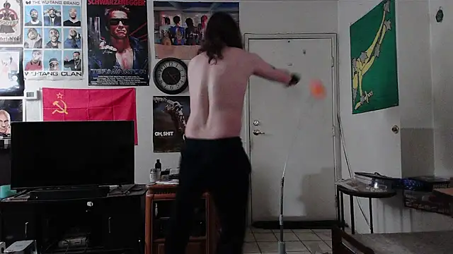 Snapshot of biggerisbetter12 chatting on 03/27/26, 08:26 biggerisbetter12 online show from 03/27/26, 08:26