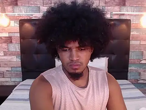 Snapshot of JaicobJones chatting on 10/19/25, 12:55 JaicobJones online show from 10/19/25, 12:55