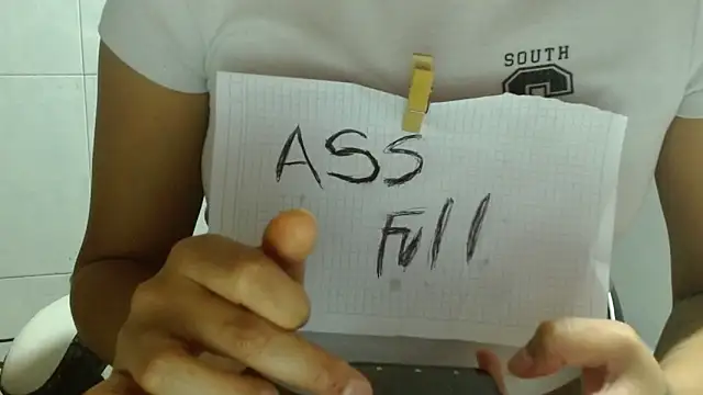 Snapshot of Anna_0limits_Tab00 chatting on 10/23/25, 09:46 Anna 0limits Tab00 online show from 10/23/25, 09:46