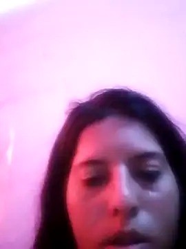 Snapshot of Marian_Orteguita chatting on 10/17/25, 05:04 Marian Orteguita online show from 10/17/25, 05:04