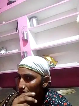 Pooja shre online show from 11/02/25, 01:35