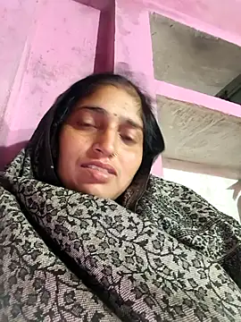 Snapshot of Pooja_shre chatting on 01/07/26, 02:14 Pooja shre online show from 01/07/26, 02:14