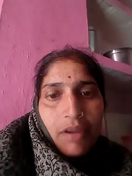 Snapshot of Pooja_shre chatting on 02/04/26, 04:29 Pooja shre online show from 02/04/26, 04:29