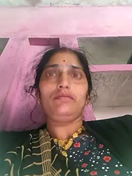 Snapshot of Pooja_shre chatting on 02/12/26, 06:58 Pooja shre online show from 02/12/26, 06:58