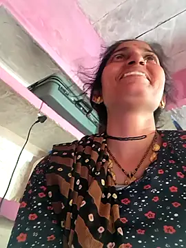 Snapshot of Pooja_shre chatting on 02/20/26, 10:38 Pooja shre online show from 02/20/26, 10:38