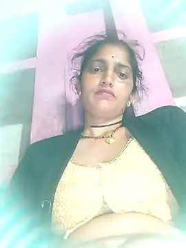 Snapshot of Pooja_shre chatting on 03/02/26, 05:08 Pooja shre online show from 03/02/26, 05:08