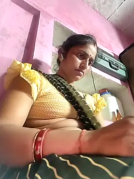 Snapshot of Pooja_shre chatting on 03/15/26, 03:07 Pooja shre online show from 03/15/26, 03:07