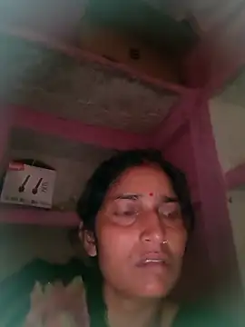 Snapshot of Pooja_shre chatting on 04/08/26, 03:06 Pooja shre online show from 04/08/26, 03:06