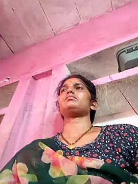 Snapshot of Pooja_shre chatting on 05/01/26, 11:26 Pooja shre online show from 05/01/26, 11:26