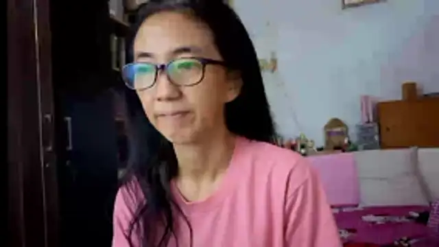 princessD077 online show from 02/15/26, 08:24