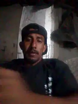 Snapshot of Orlao25cm chatting on 10/20/25, 07:20 Orlao25cm online show from 10/20/25, 07:20