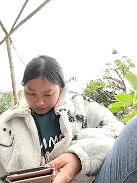 Sinhlinh2020 online show from 12/23/25, 08:34