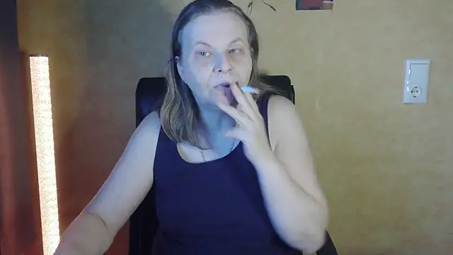 Diamond Bite online show from 11/08/25, 06:24