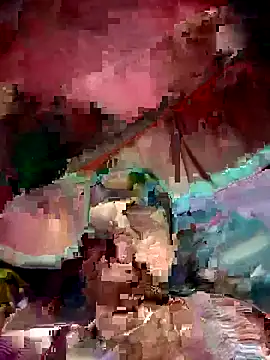 Snapshot of OliveGreen22 chatting on 11/08/25, 05:29 OliveGreen22 online show from 11/08/25, 05:29