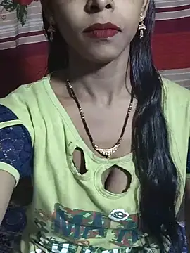 Snapshot of Itz_Aisha__ chatting on 11/11/25, 05:40 Itz Aisha online show from 11/11/25, 05:40