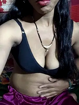 Itz Aisha   online show from 03/22/26, 10:07