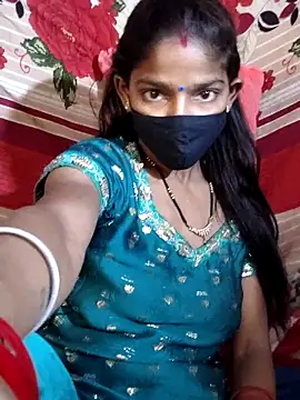 Snapshot of Itz_Aisha__ chatting on 05/23/26, 06:18 Itz Aisha online show from 05/23/26, 06:18